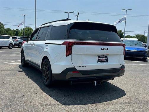 2025 Kia Carnival Hybrid SX