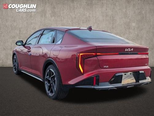 2025 Kia K4 GT-Line