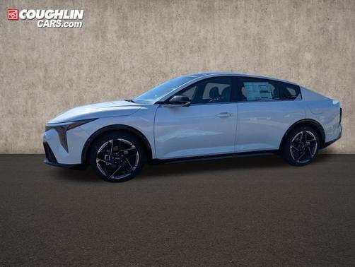 Snow White Pearl 2026 Kia K4 GT-LINE