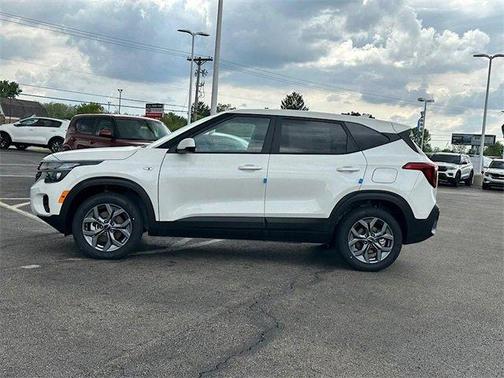2025 Kia Seltos LX