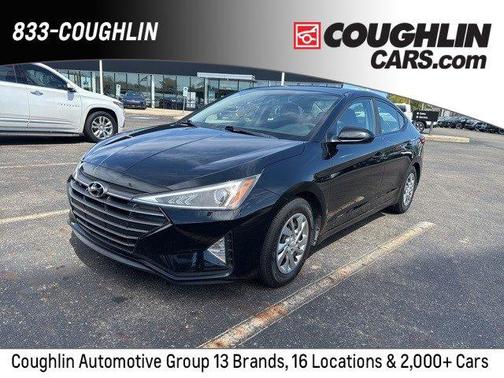 2019 Hyundai ELANTRA SE