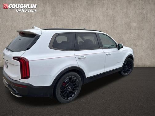 Glacial White Pearl 2022 Kia Telluride SX