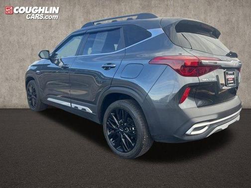 2023 Kia Seltos Nightfall