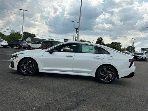 2025 Kia K5 GT-Line