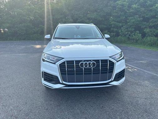 2021 Audi Q7 55 Premium Plus