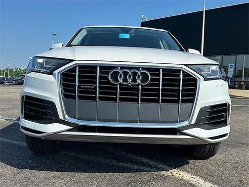 2021 Audi Q7 55 Premium Plus