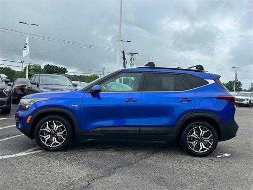 2023 Kia Niro SX Touring