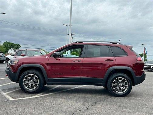 2021 Jeep Cherokee Trailhawk