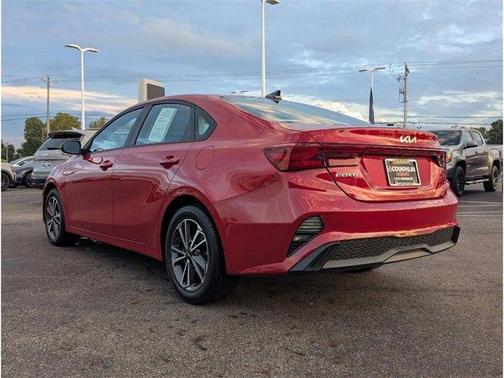 2022 Kia Forte LXS