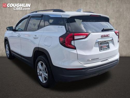 Summit White 2024 GMC Terrain SLE