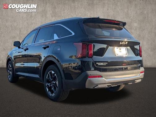2025 Kia Sorento S