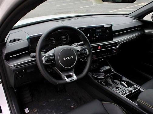 2025 Kia K5 GT