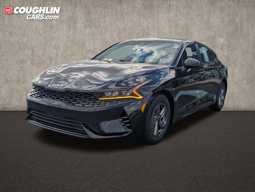 Ebony Black 2023 Kia K5 LXS