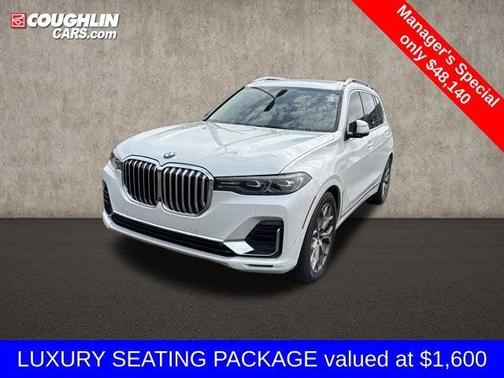White Metallic 2021 BMW X7 xDrive40i