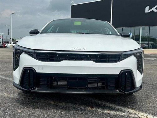 2025 Kia K4 GT-Line Turbo