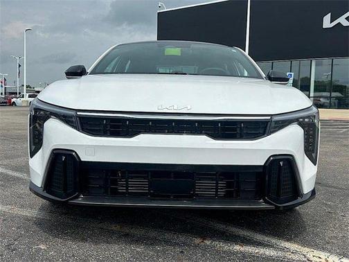 2025 Kia K4 GT-Line Turbo