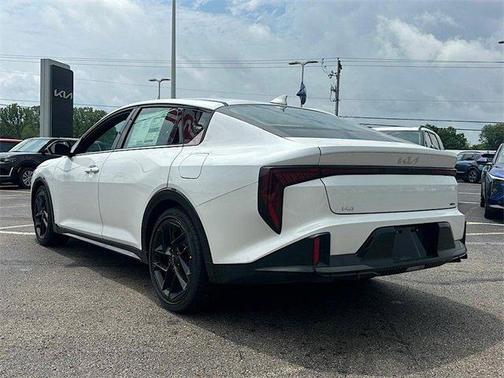 2025 Kia K4 GT-Line Turbo