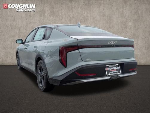 2026 Kia K4 