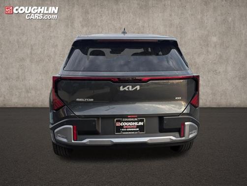 Gray 2027 Kia Seltos S