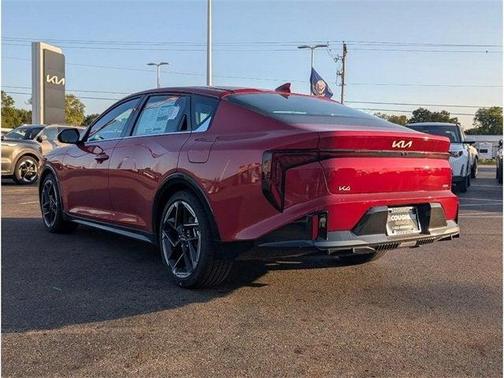 2025 Kia K4 GT-Line