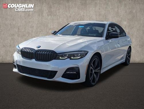 2022 BMW 330 i xDrive