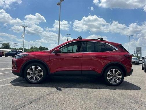 2023 Ford Escape Platinum