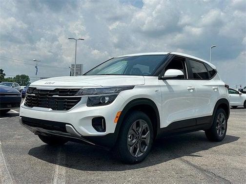 2025 Kia Seltos LX