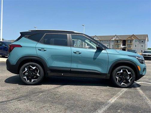 2025 Kia Seltos S