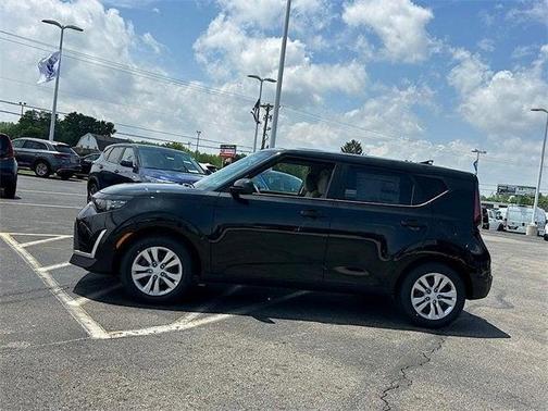 2025 Kia Soul LX