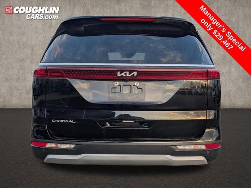 2024 Kia Carnival LX