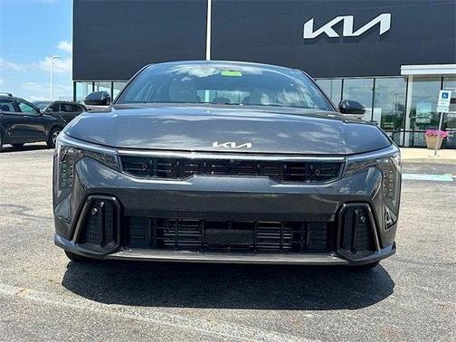 2025 Kia K4 GT-Line Turbo