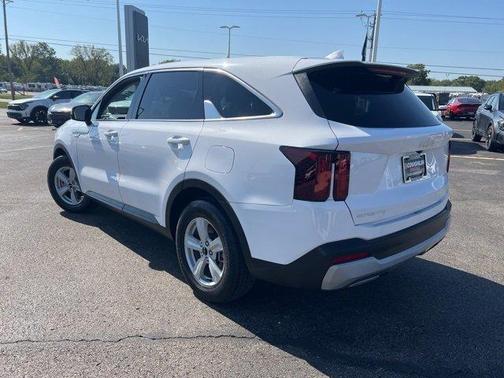2024 Kia Sorento LX
