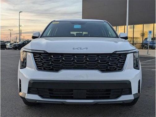 2024 Kia Sorento LX