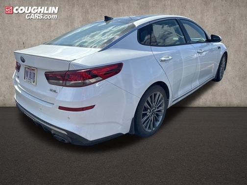 Snow White Pearl 2019 Kia Optima SX Turbo