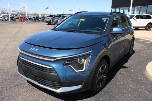 2025 Kia Niro EX