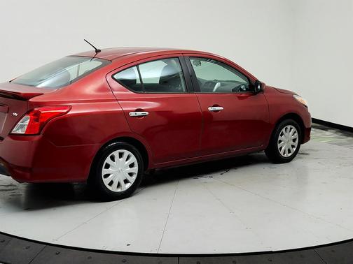 2018 Nissan Versa 1.6 SV