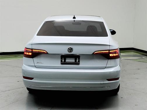 White 2019 Volkswagen Jetta 1.4T SEL