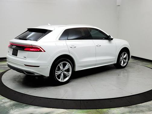 2019 Audi Q8 3.0T Premium Plus