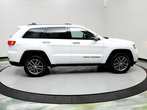 2017 Jeep Grand Cherokee Limited X