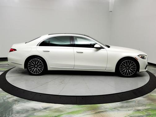 2022 Mercedes-Benz S-Class S500
