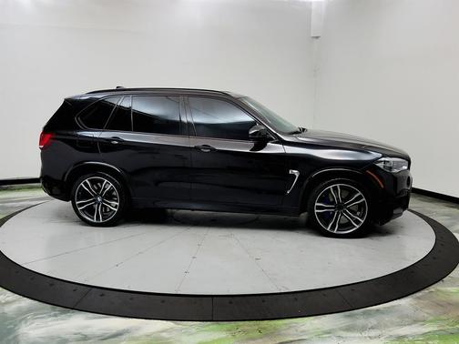 Black 2016 BMW X5 M Base
