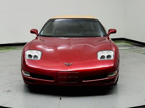 Red 2000 Chevrolet Corvette Base