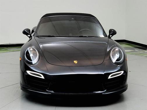 2016 Porsche 911 Turbo S