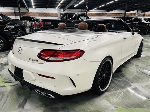 2017 Mercedes-Benz AMG C 63 AMG C63 S