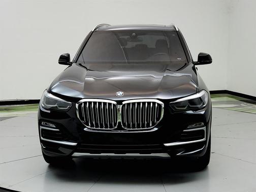 Black 2019 BMW X5 xDrive40i