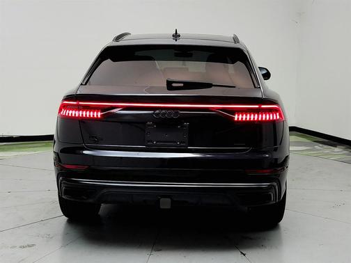 Black 2019 Audi Q8 3.0T Prestige