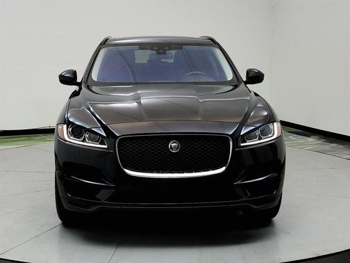 2017 Jaguar F-PACE 35t Prestige