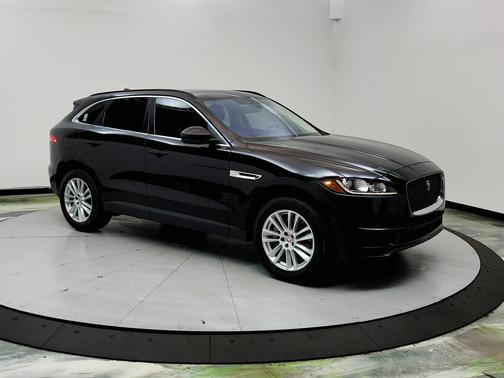 2017 Jaguar F-PACE 35t Prestige