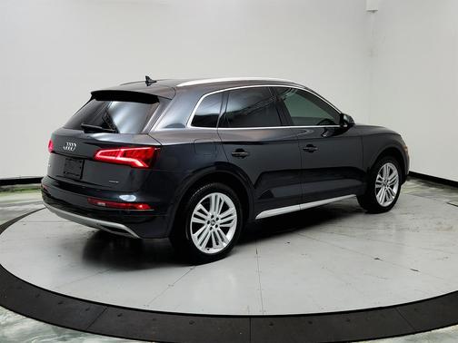 Gray 2019 Audi Q5 2.0T Premium Plus