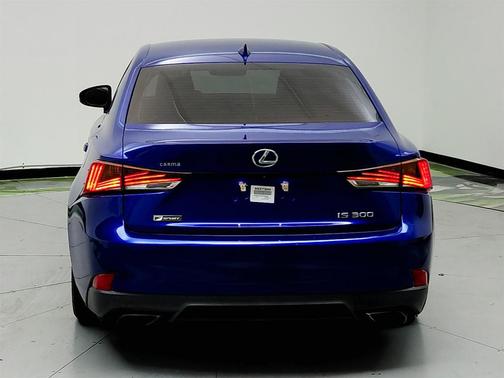 2019 Lexus IS 300 Base